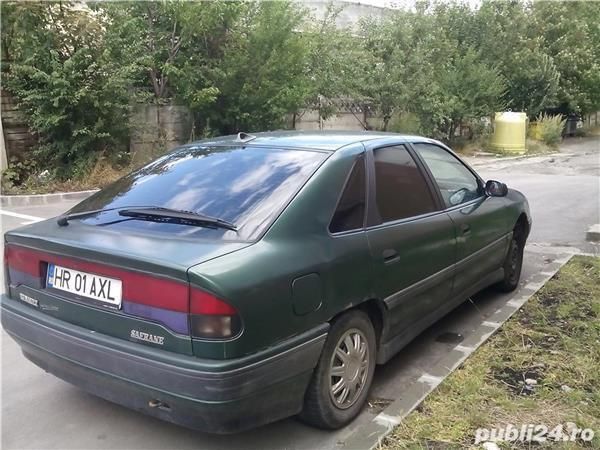 Verde Utilizat 1993 Renault Safrane Hatchback | 550 EUR - Imagine 1/4