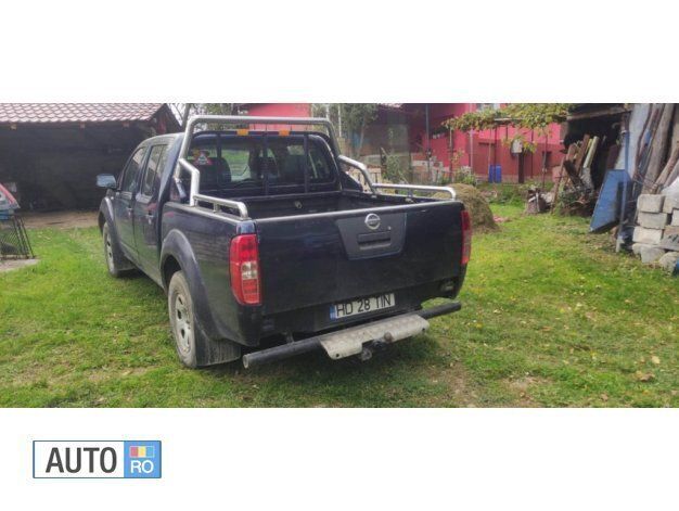 Second-hand Nissan Navara 170 CP (125 kW) 2006 Albastru Pickup