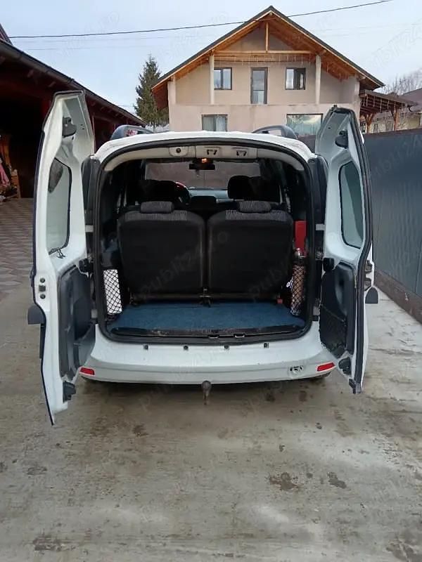 Second-hand Dacia Logan 87 CP (63 kW) 2010 Berlinǎ