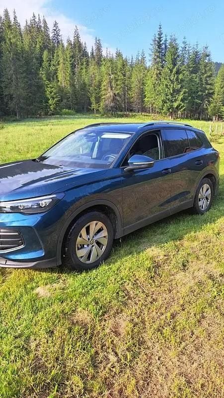 Albastru Utilizat 2024 VW Tiguan SUV | 34.000 EUR (Puțin scump) - Imagine 1/4