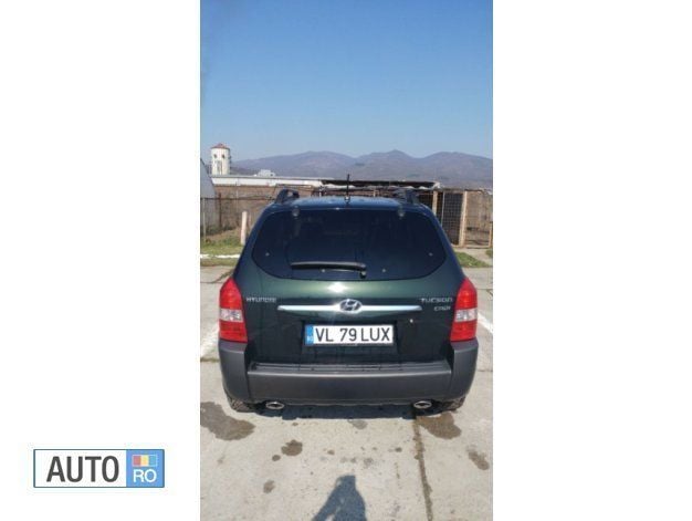 Verde Utilizat 2009 Hyundai Tucson SUV | 6.800 EUR (Preț OK) - Imagine 1/4