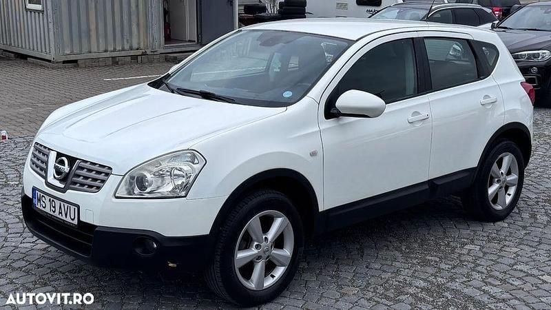 Second-hand Nissan Qashqai 106 CP (77 kW) 2008 Culoarealb SUV