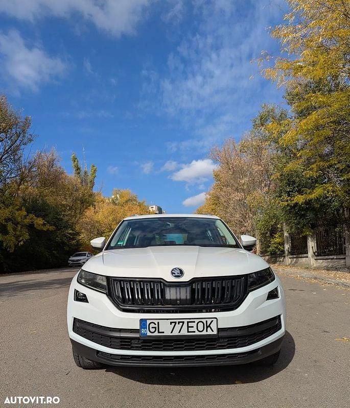 Culoarealb Utilizat 2020 Skoda Kodiaq SUV | 18.500 EUR (Preț OK) - Imagine 1/4