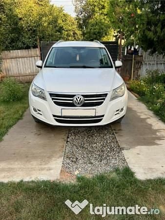 Utilizat 2011 VW Tiguan Team SUV | 7.900 EUR (Preț OK) - Imagine 1/4