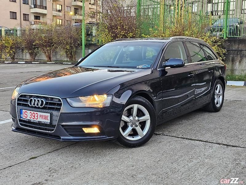 Albastru Utilizat 2012 Audi A4 Premium Break | 7.490 EUR (Preț OK) - Imagine 1/4