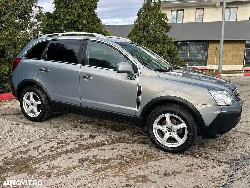 Culoaregri Utilizat 2009 Opel Antara Cosmo SUV | 4.300 EUR (Preț OK) - Imagine 1/4