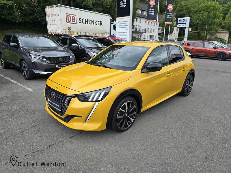 Utilizat 2023 Peugeot 208 GT Hatchback | 19.608 EUR (Scump) - Imagine 1/1