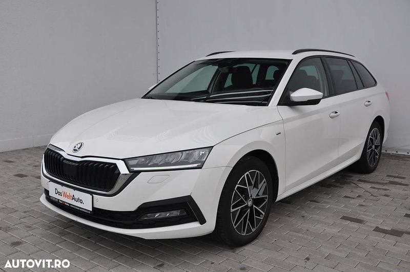 Culoarealb Utilizat 2022 Skoda Octavia Clever Break | 21.900 EUR (Puțin scump) - Imagine 1/4