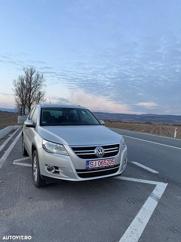 Gri Utilizat 2010 VW Tiguan Trendline SUV | 7.500 EUR (Preț OK) - Imagine 1/4