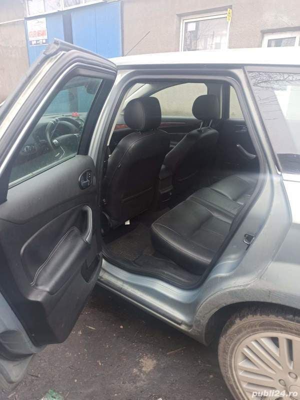 Second-hand Ford Mondeo 140 CP (102 kW) 2007 Gri Break