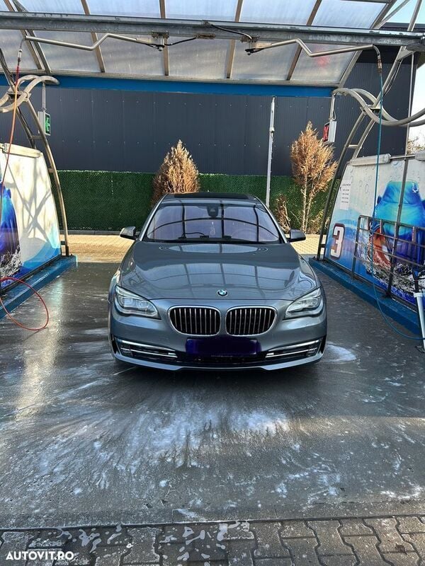 Gri Utilizat 2013 BMW 730L Berlinǎ | 16.500 EUR (Scump) - Imagine 1/4