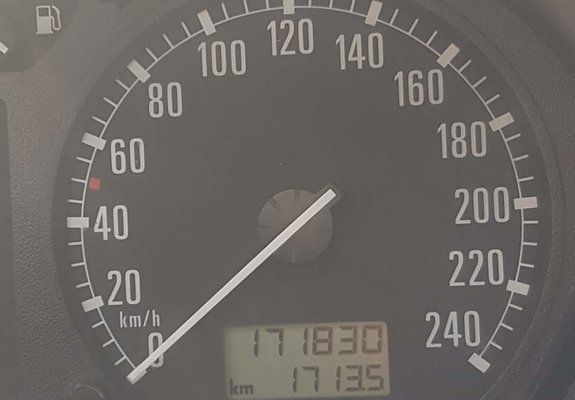 Second-hand Skoda Fabia 101 CP (74 kW) 2001 Argintiu Hatchback