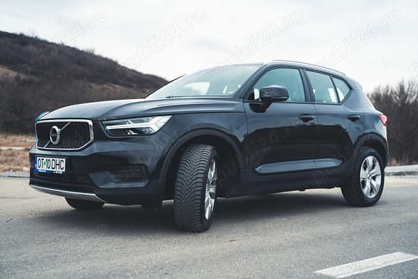 Second-hand Volvo XC40 150 CP (110 kW) 2019 Negru SUV