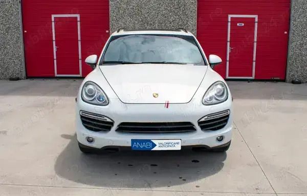 Utilizat 2012 Porsche Cayenne SUV | 68.000 EUR - Imagine 1/4