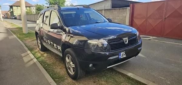 Utilizat 2014 Dacia Duster Adventure SUV | 7.000 EUR (Preț OK) - Imagine 1/4