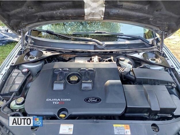 Gri Utilizat 2006 Ford Mondeo Break | 1.800 EUR (Preț OK) - Imagine 1/3
