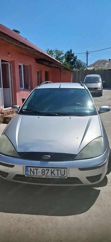 Utilizat 2002 Ford Focus | 1.000 EUR (Preț OK) - Imagine 1/2