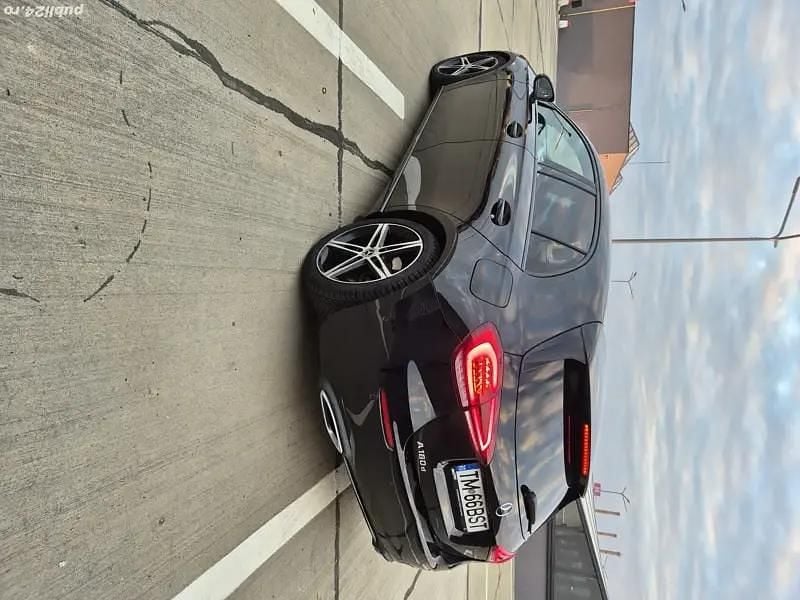 Second-hand Mercedes A180 116 CP (85 kW) 2019 Hatchback