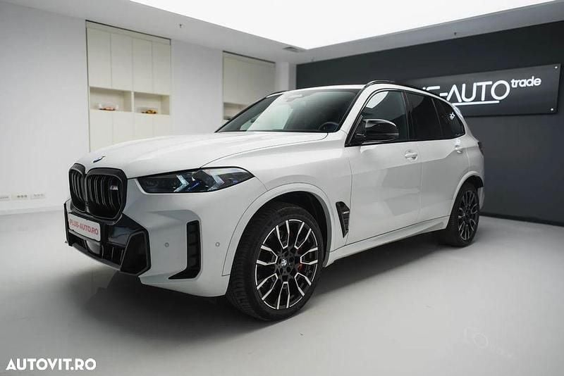 Culoarealb Utilizat 2025 BMW X5 M M Sport SUV | 88.980 EUR - Imagine 1/4