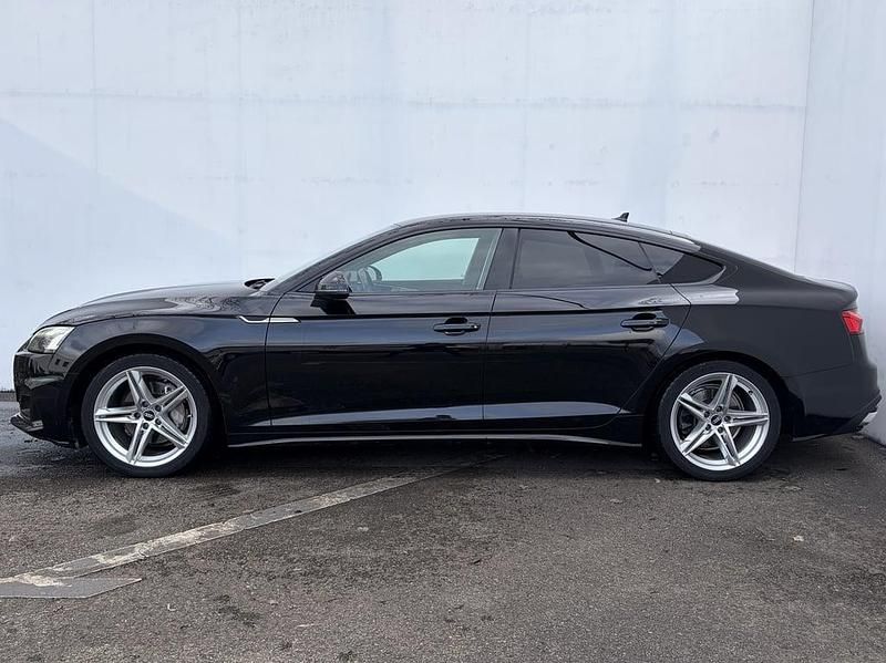 Second-hand Audi A5 Sportback Advanced 204 CP (150 kW) 2021 Negru  metalic Hatchback