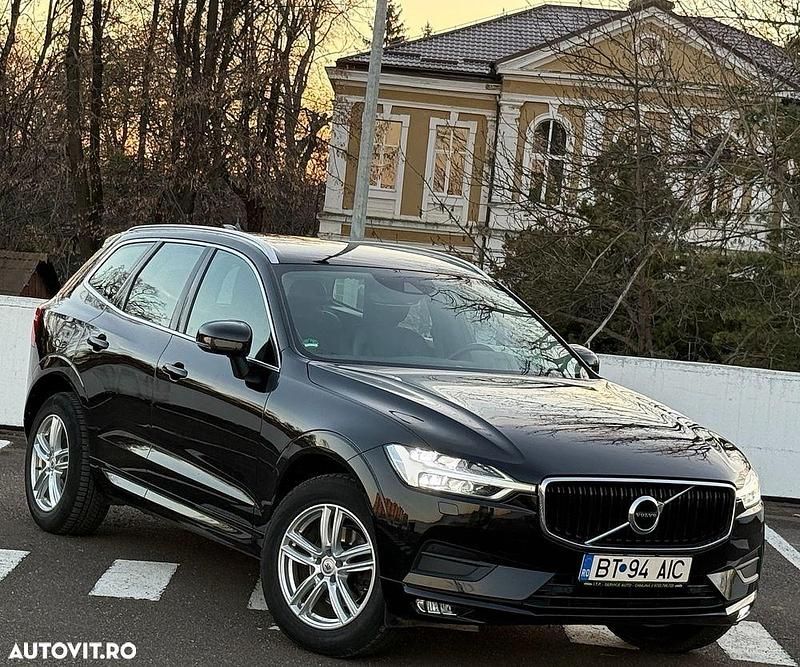 Culoarenegru Utilizat 2020 Volvo XC60 Momentum SUV | 26.400 EUR (Super Preț) - Imagine 1/4