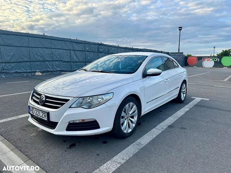 Culoarealb Utilizat 2009 VW Passat Coupe | 4.998 EUR (Preț bun) - Imagine 1/4