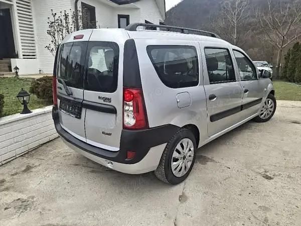 Second-hand Dacia Logan MCV Lauréate 105 CP (77 kW) 2008 Break