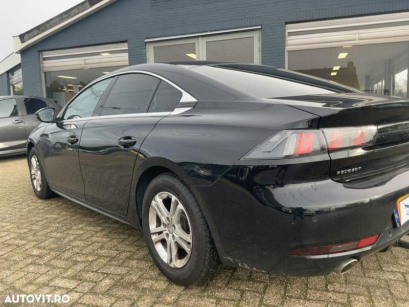 Second-hand Peugeot 508 Active 180 CP (132 kW) 2019 Culoarenegru Berlinǎ