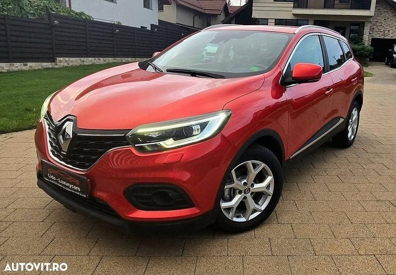 Culoarerosu Utilizat 2019 Renault Kadjar Intens SUV | 13.799 EUR (Preț bun) - Imagine 1/4