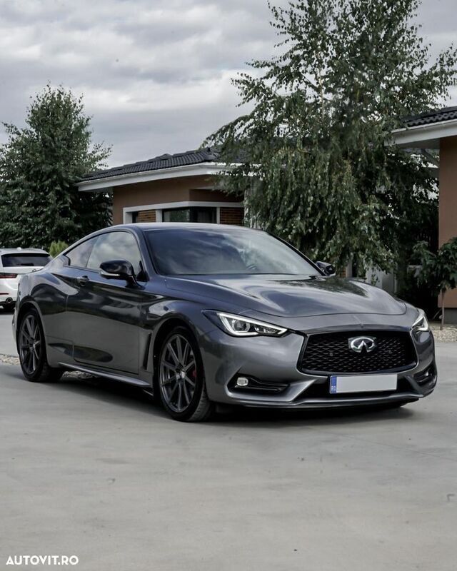 Gri Utilizat 2017 Infiniti Q60 Coupe | 27.500 EUR - Imagine 1/4