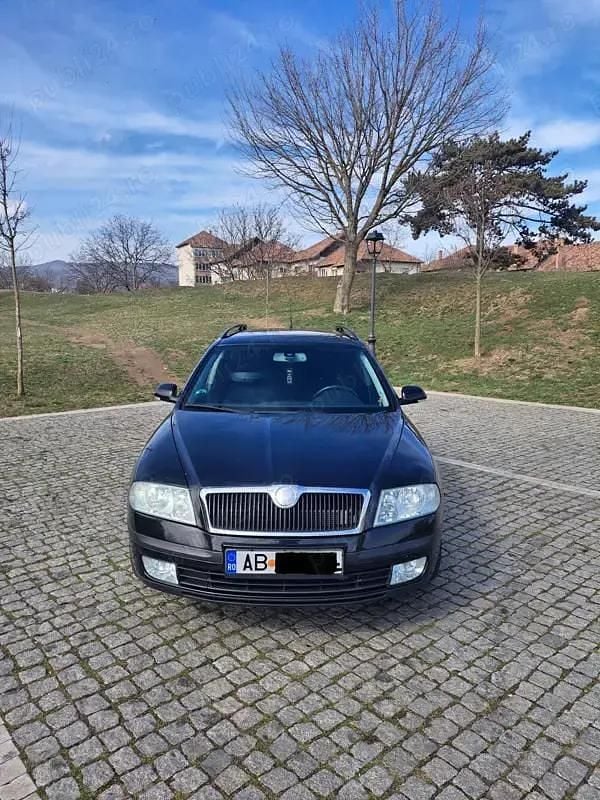 Negru Utilizat 2007 Skoda Octavia Berlinǎ | 3.100 EUR (Preț OK) - Imagine 1/4