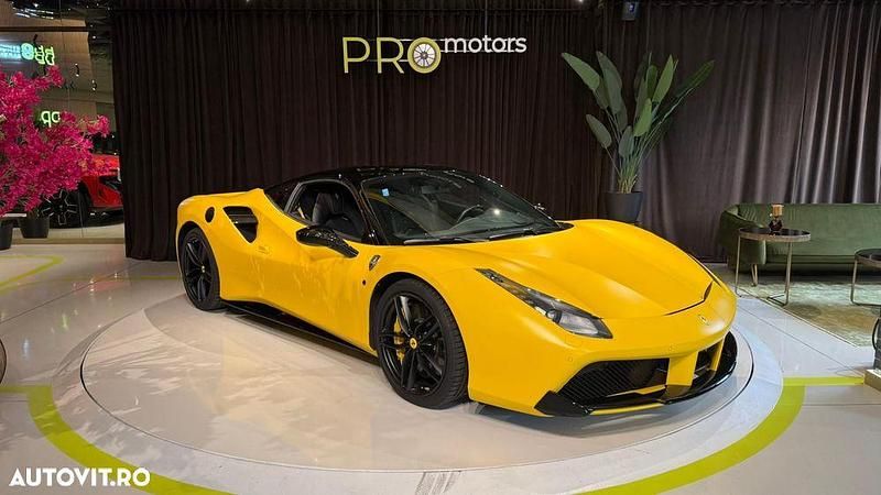 Second-hand Ferrari 488 670 CP (492 kW) 2018 Culoaregalbeuriu Cabrio