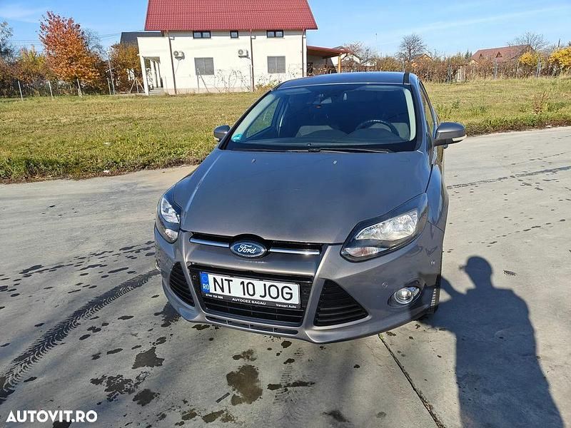 Culoaregri Utilizat 2011 Ford Focus Titanium Berlinǎ | 4.500 EUR (Preț OK) - Imagine 1/4
