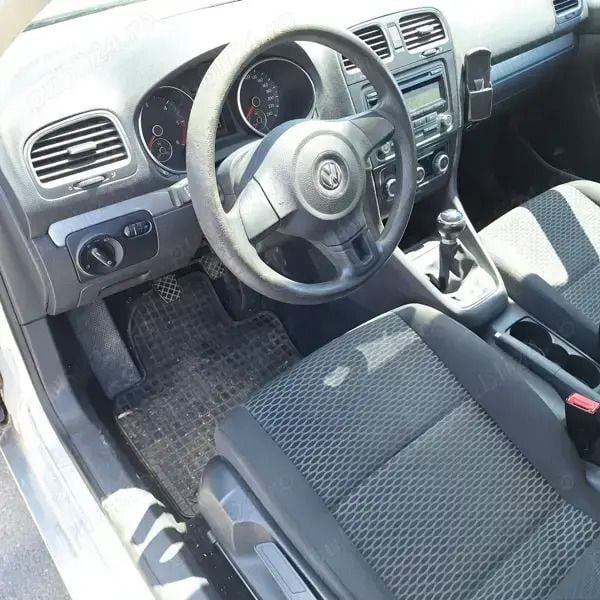 Utilizat 2010 VW Golf VI Hatchback | 3.400 EUR (Preț bun) - Imagine 1/4