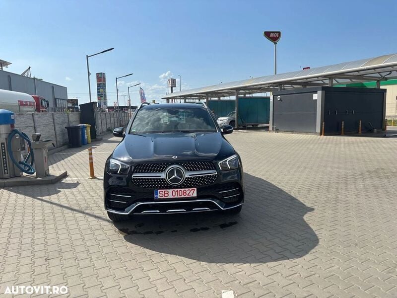 Negru Utilizat 2024 Mercedes GLE300 AMG line SUV | 75.000 EUR - Imagine 1/4