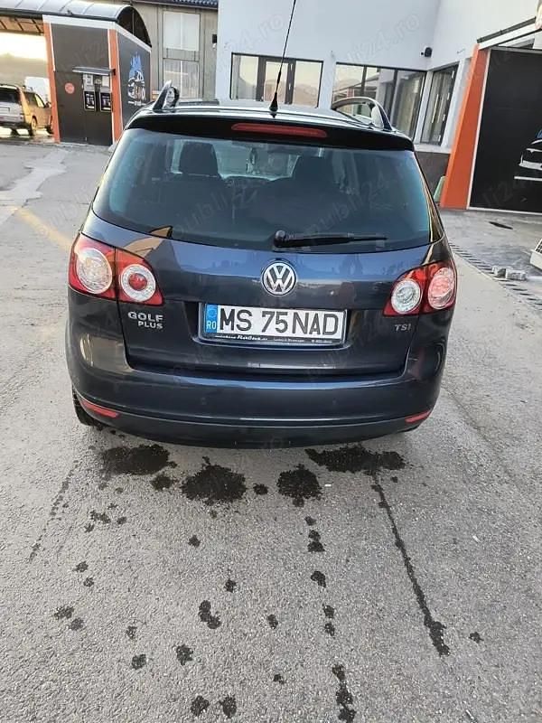 Second-hand VW Golf VI 122 CP (89 kW) 2009 Hatchback