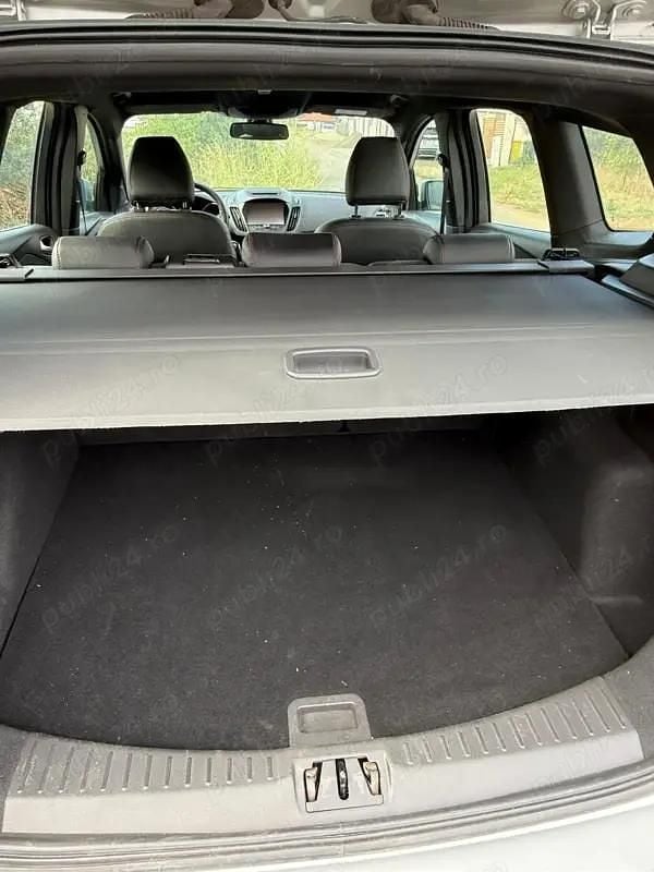Utilizat 2019 Ford Kuga SUV | 18.000 EUR (Preț OK) - Imagine 1/4