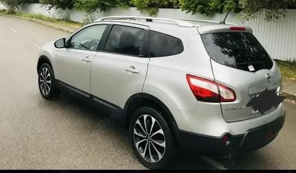 Argintiu Utilizat 2013 Nissan Qashqai SUV | 6.360 EUR (Preț bun) - Imagine 1/4