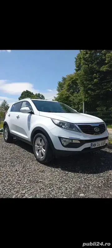 Alb Utilizat 2014 Kia Sportage SUV | 8.700 EUR (Preț OK) - Imagine 1/4