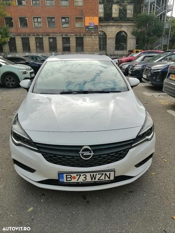 Culoarealb Utilizat 2016 Opel Astra Enjoy Hatchback | 7.200 EUR (Preț OK) - Imagine 1/4