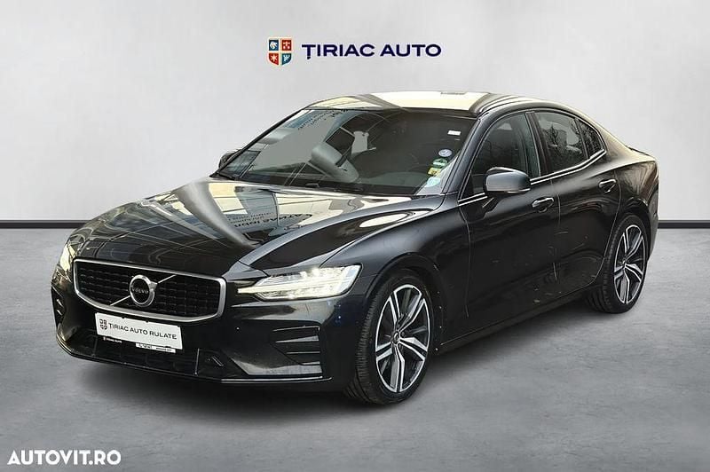 Culoarenegru Utilizat 2020 Volvo S60 Berlinǎ | 21.990 EUR (Super Preț) - Imagine 1/4