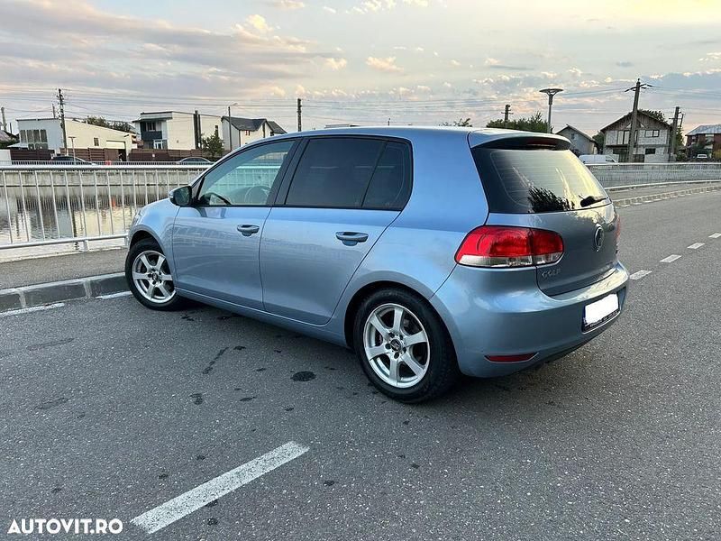 Second-hand VW Golf VI Comfortline 105 CP (77 kW) 2010 Culoarealbastru Hatchback