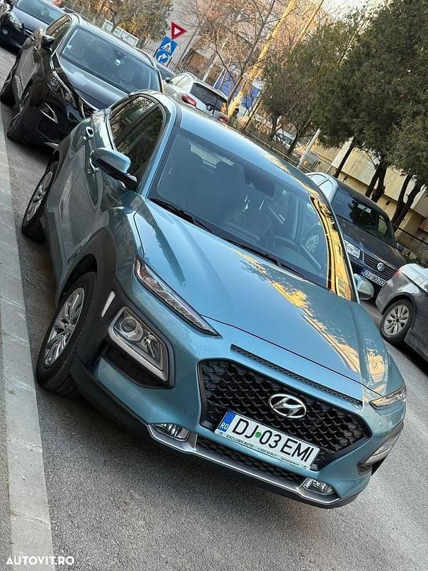 Second-hand Hyundai Kona Comfort 120 CP (88 kW) 2020 Culoarealbastru SUV