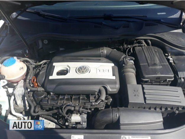 Second-hand VW Passat 163 CP (119 kW) 2011 Maro Break