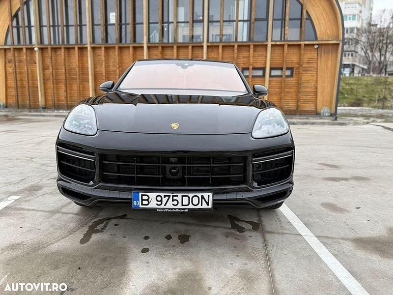 Culoarenegru Utilizat 2019 Porsche Cayenne Coupe Coupe | 84.500 EUR - Imagine 1/4