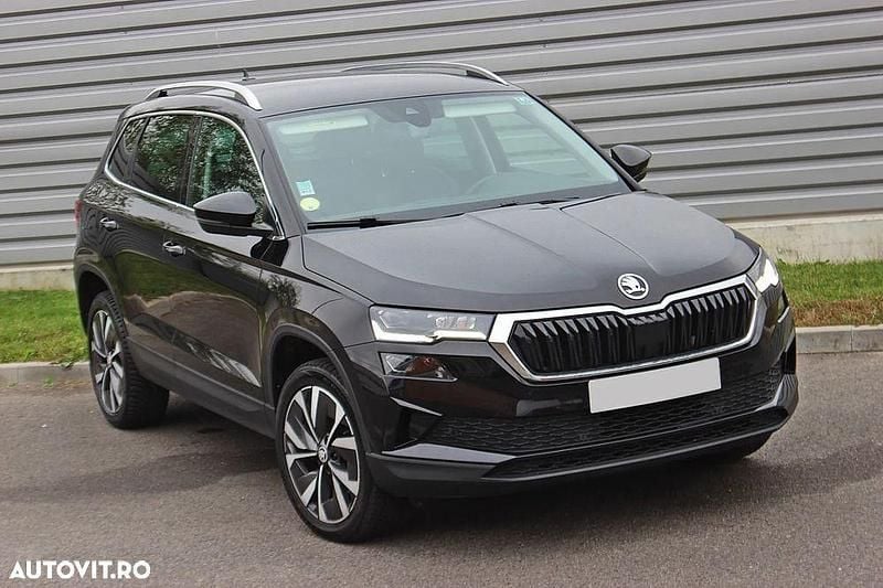 Culoarenegru Utilizat 2023 Skoda Karoq SportLine SUV | 19.990 EUR (Super Preț) - Imagine 1/4