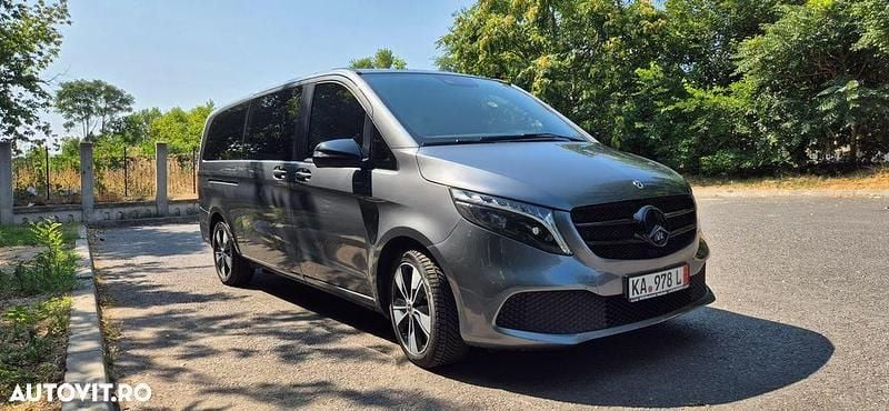 Second-hand Mercedes V220 163 CP (119 kW) 2023 Culoaregri Monovolum