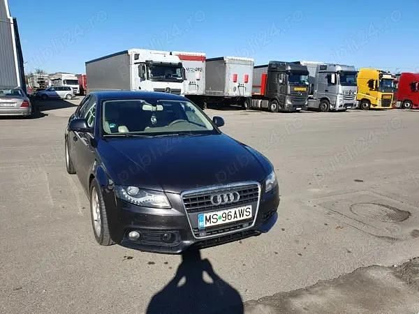 Gri Utilizat 2008 Audi A4 Berlinǎ | 5.500 EUR (Preț OK) - Imagine 1/4