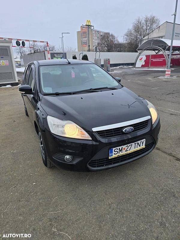 Culoarenegru Second-hand 2011 Ford Focus Break | 2.200 EUR (Preț OK) - Imagine 1/4