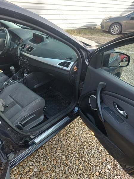 Utilizat 2010 Renault Mégane III Hatchback | 4.300 EUR (Preț OK) - Imagine 1/4